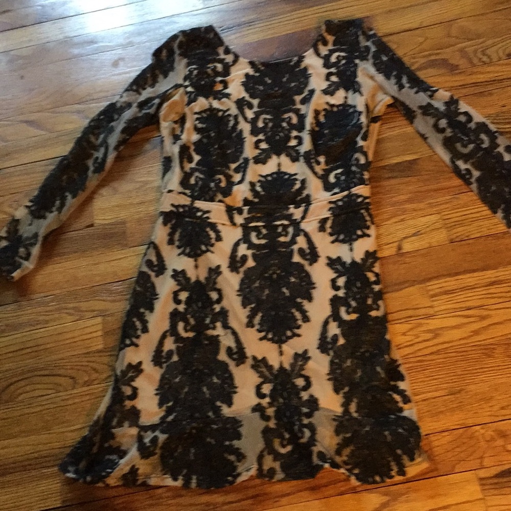 For love and lemons dress